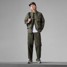 绿色