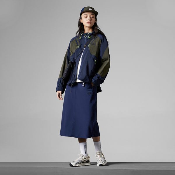 TheNorthFaceUE北面女先锋设计拼色防风夹克外套23春夏新款81MB