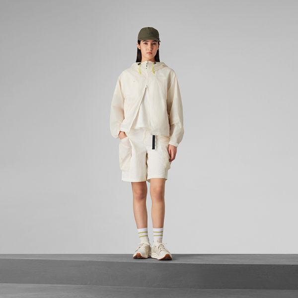 北面UE设计师款女防泼水防风夹克外套户外新款TheNorthFace|8CKZ