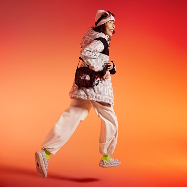 北面新年蜕变ICON 86冲锋衣系列防水硬壳TheNorthFace|8AKJ